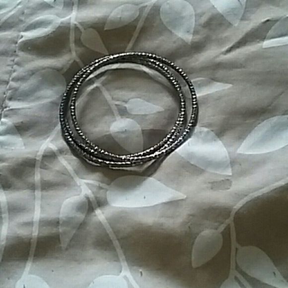 💎💎💎💎Rue 21 - Picture 2 of 3